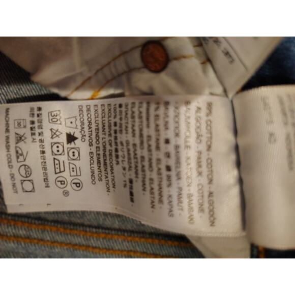 Levi’s 501 Jeans –Classic Straight Leg – Size 28x26 - Picture 6 of 7